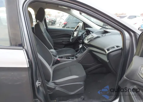 2014 Ford Escape S z USA, uszkodzony, nr VIN 1FMCU0F70EUB04134